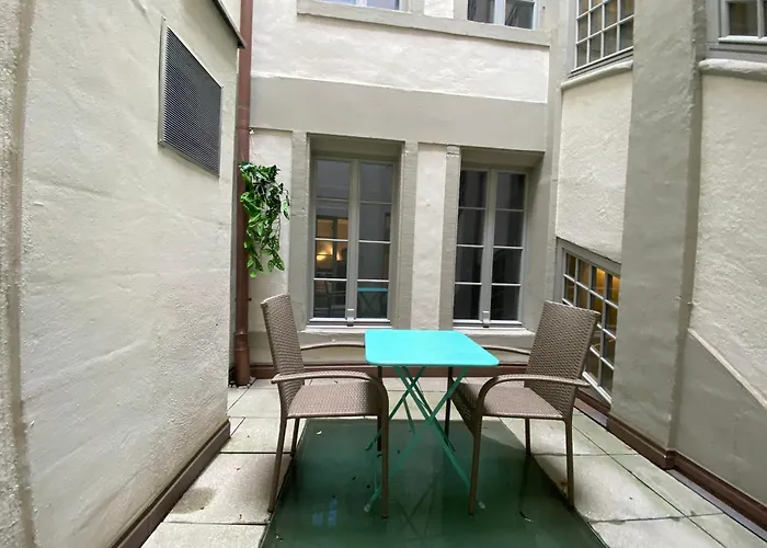 Tiny Old Town * Berna